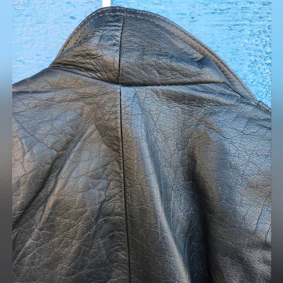 MGR GENIUNE Leather jacket - Picture 12 of 15